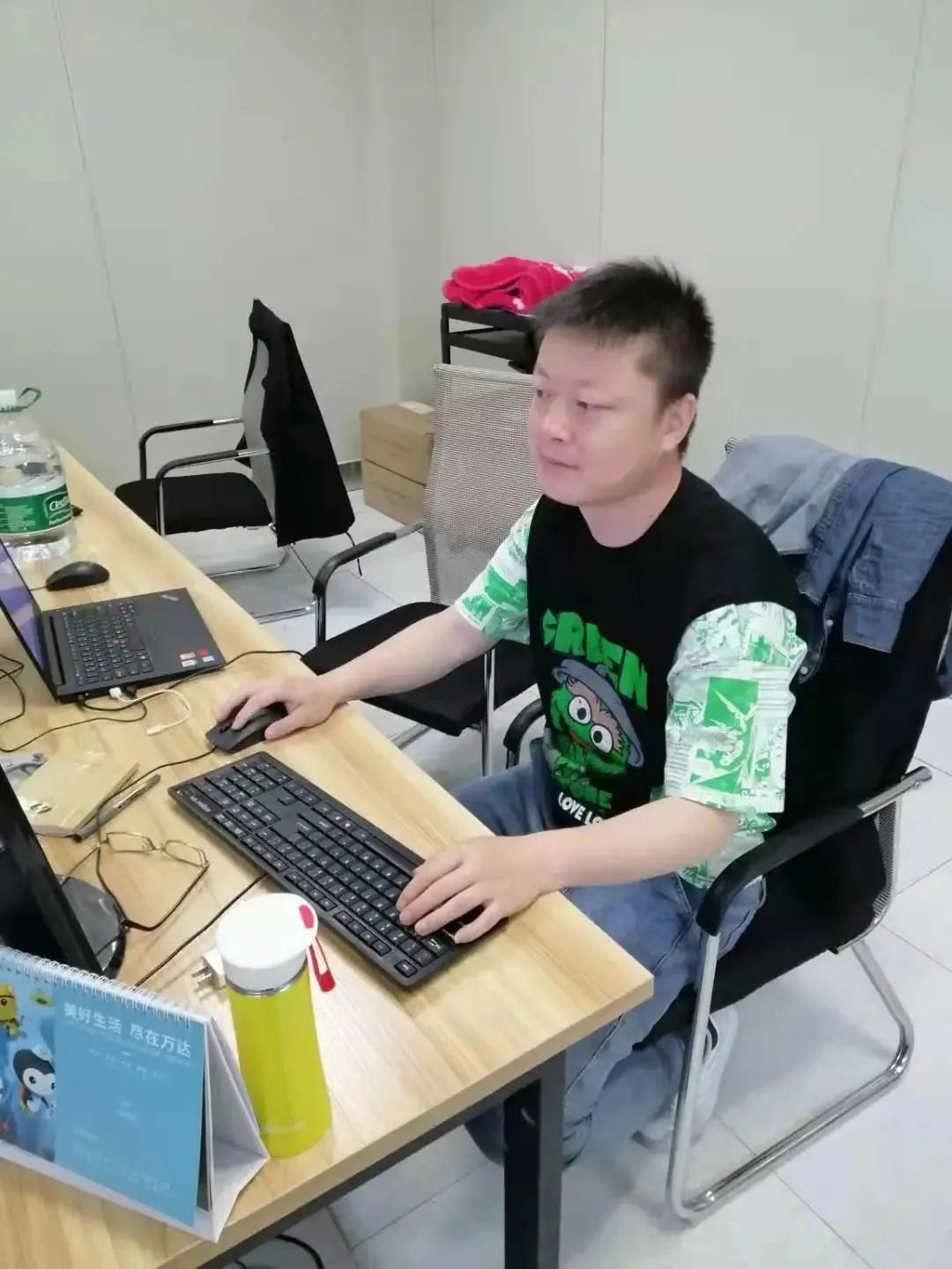 图片关键词