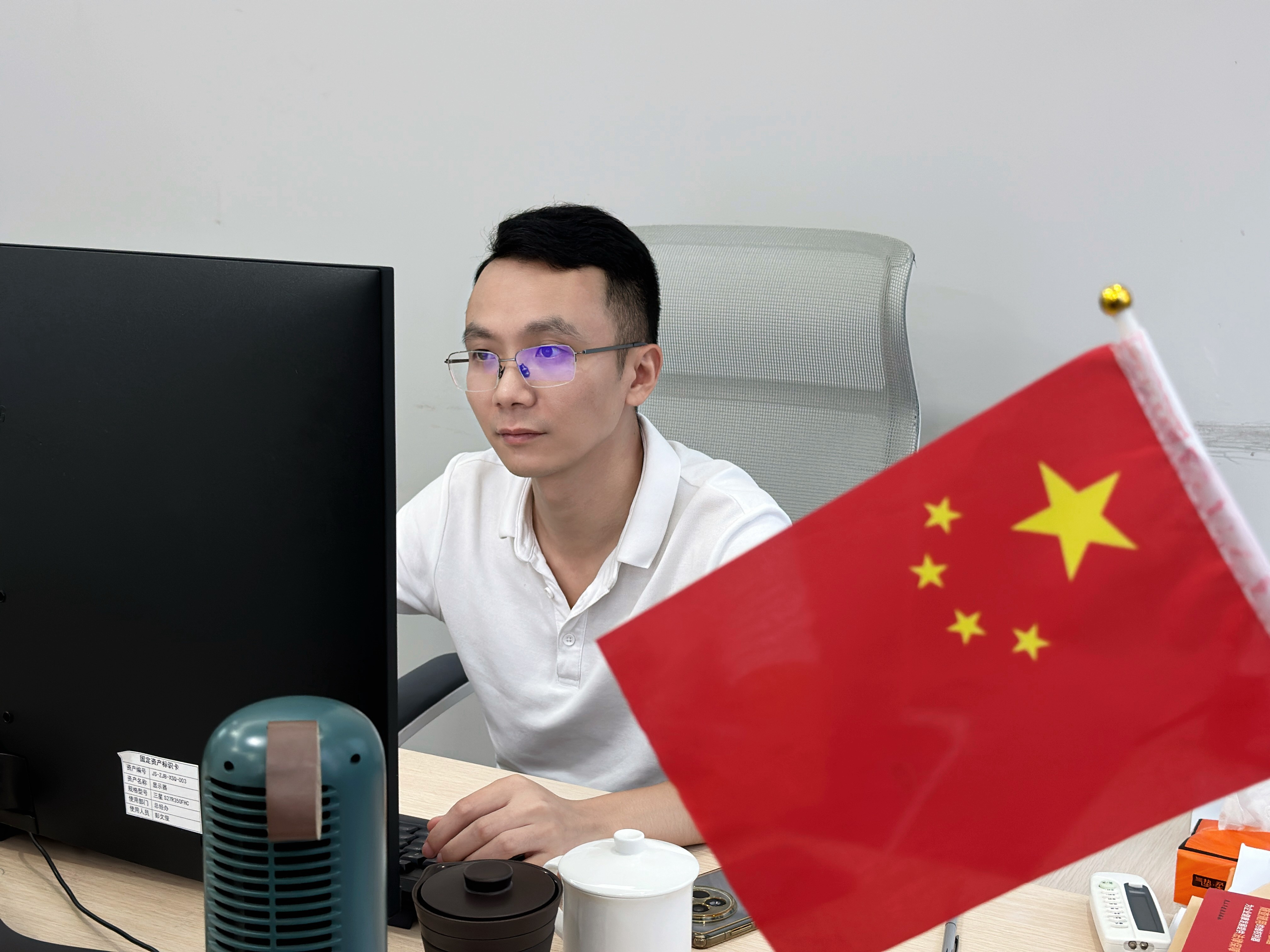 图片关键词
