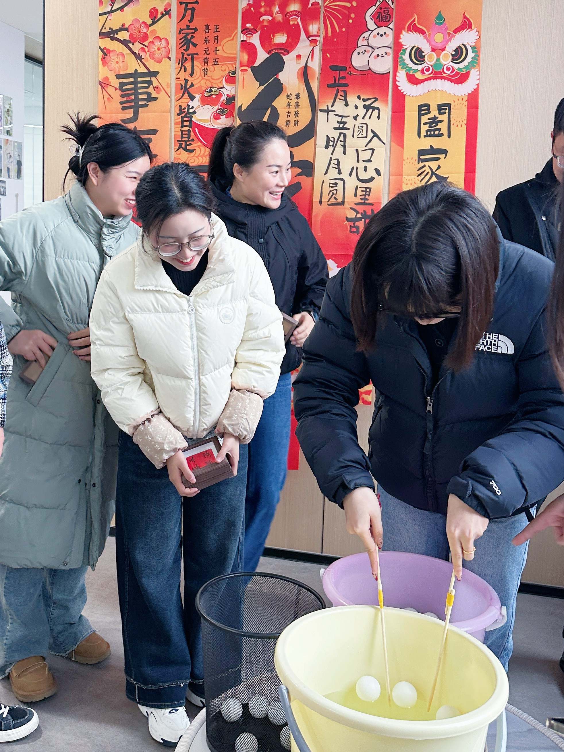 图片关键词
