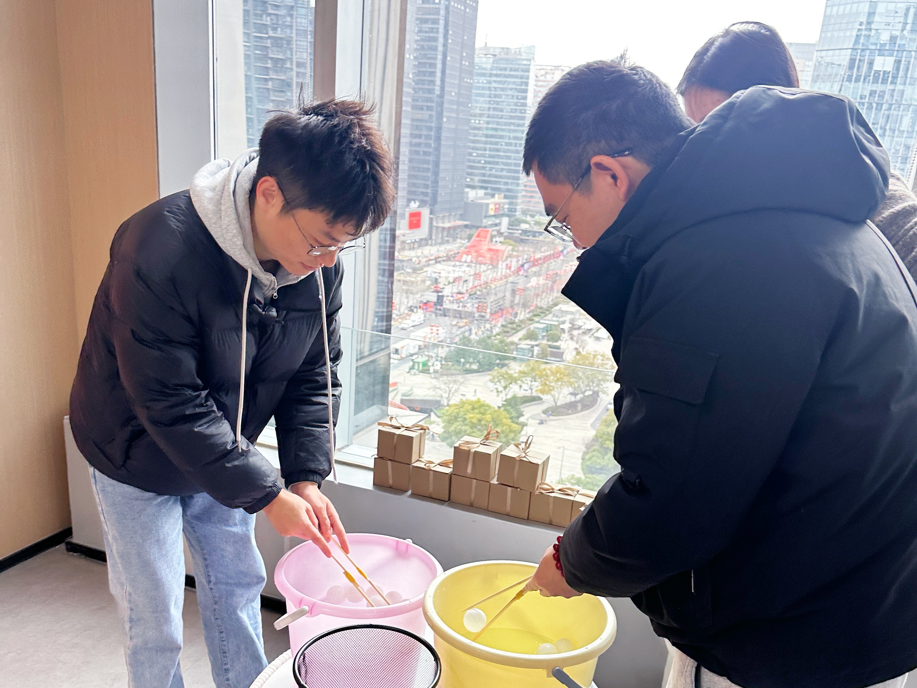 图片关键词