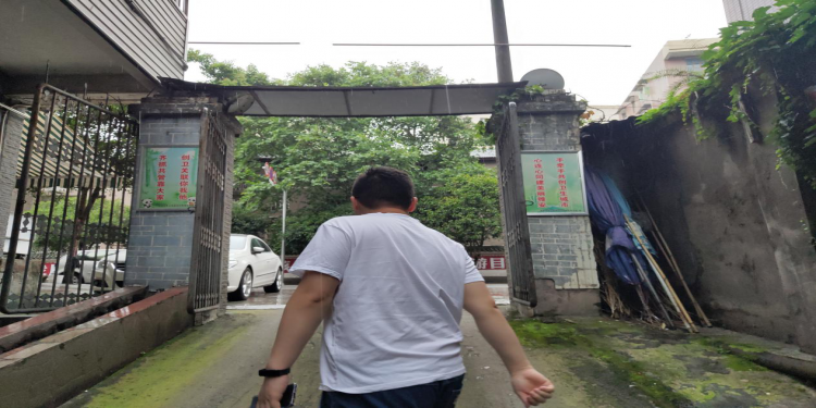 分享丨运维需持续待机 每1天都是3个人的“团战”