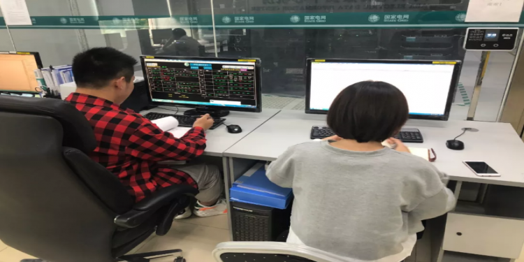 聪明人把安全放首位，糊涂者把安全置脑后