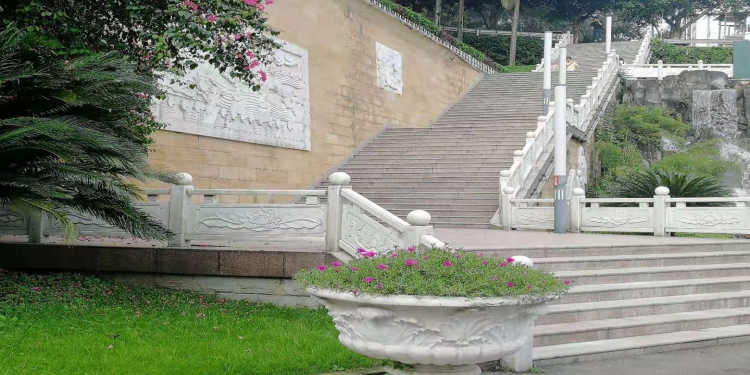 配网工作如登梯