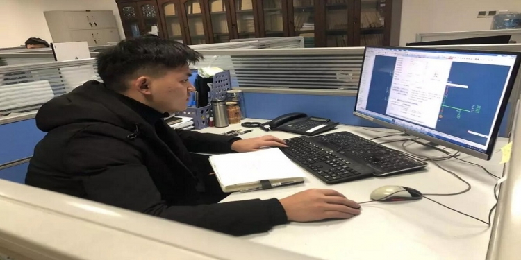 生活向上 运维向前