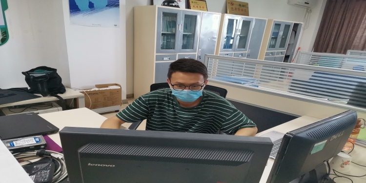 一线丨疫情下的塔城，他入疆的66天