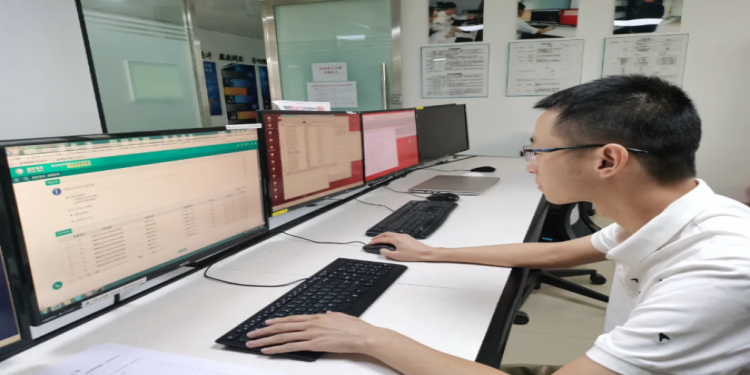 柳熙丨从小鲜肉到实力派，他还是从前那个少年